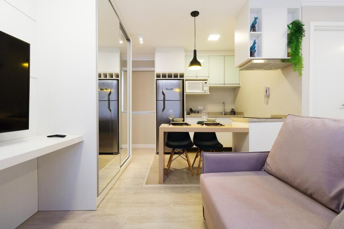 Urban Chic Ac E Smart Tv 50