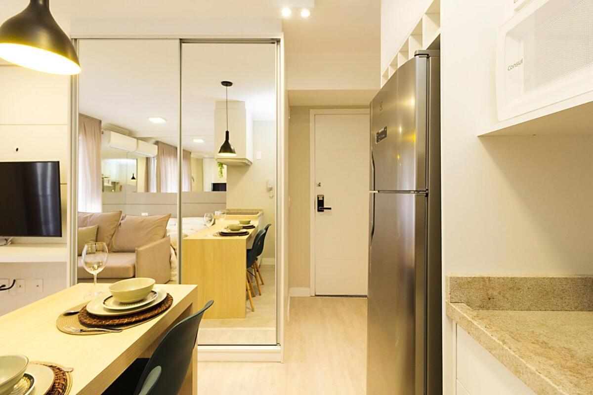 Urban Chic Ac E Smart Tv 50